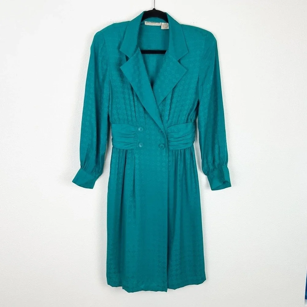 Vintage Liz Claiborne 100% Silk Dress Size 6P Knee Length Long Sleeve Fitted
